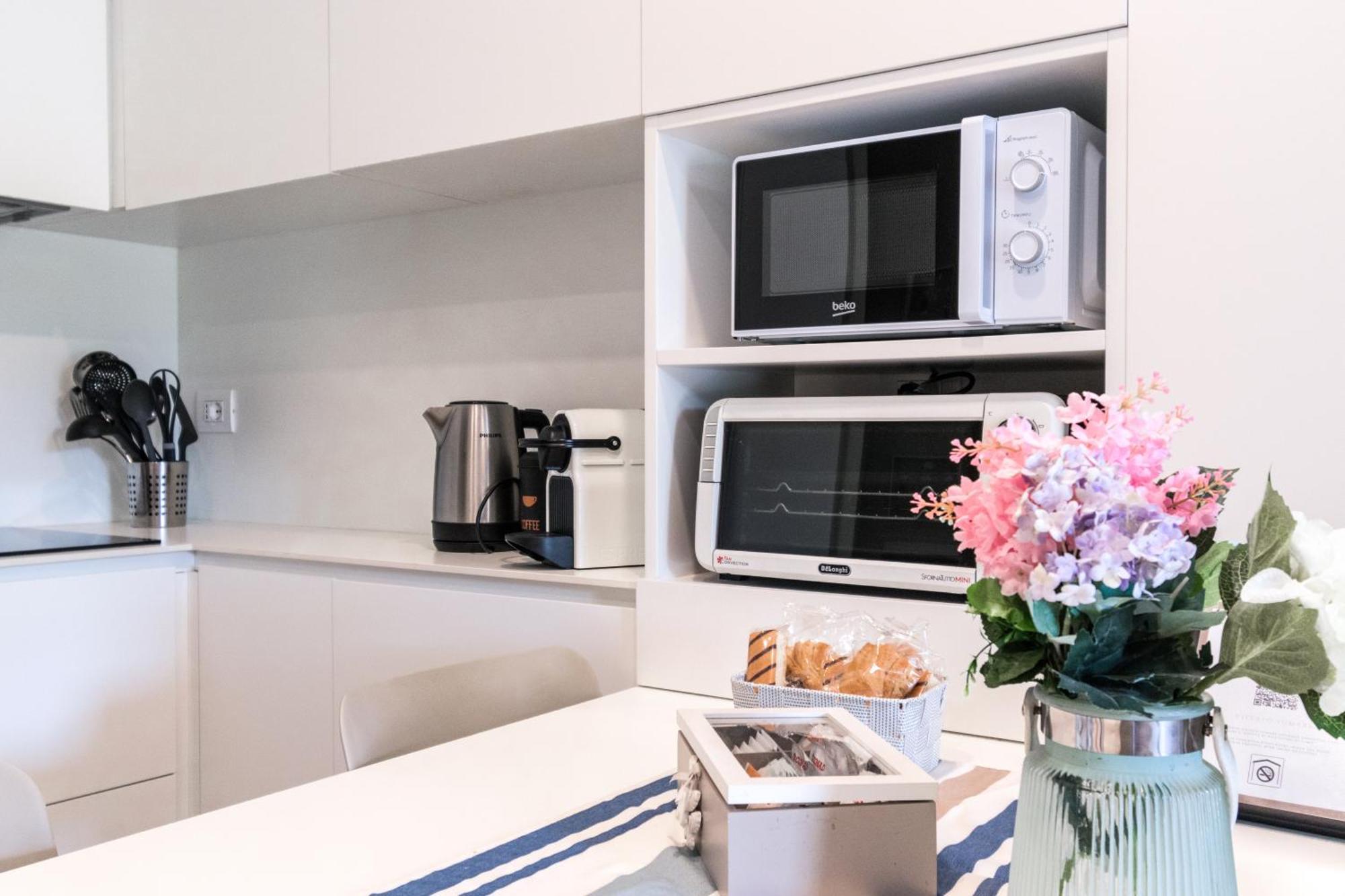 Elegante Appartamento Con Piscina - Wi-Fi & Box Privato 圣雷默 外观 照片