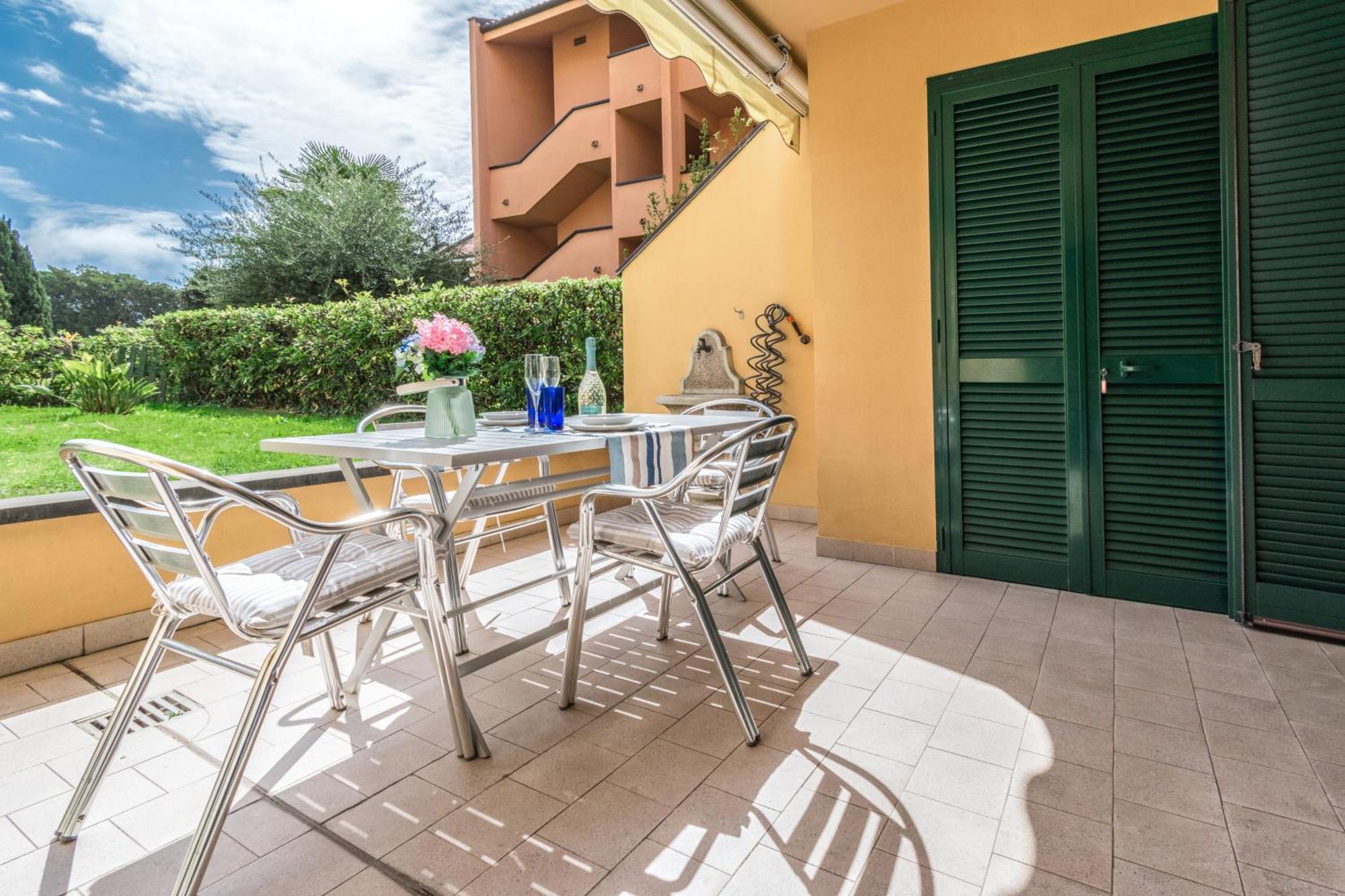 Elegante Appartamento Con Piscina - Wi-Fi & Box Privato 圣雷默 外观 照片